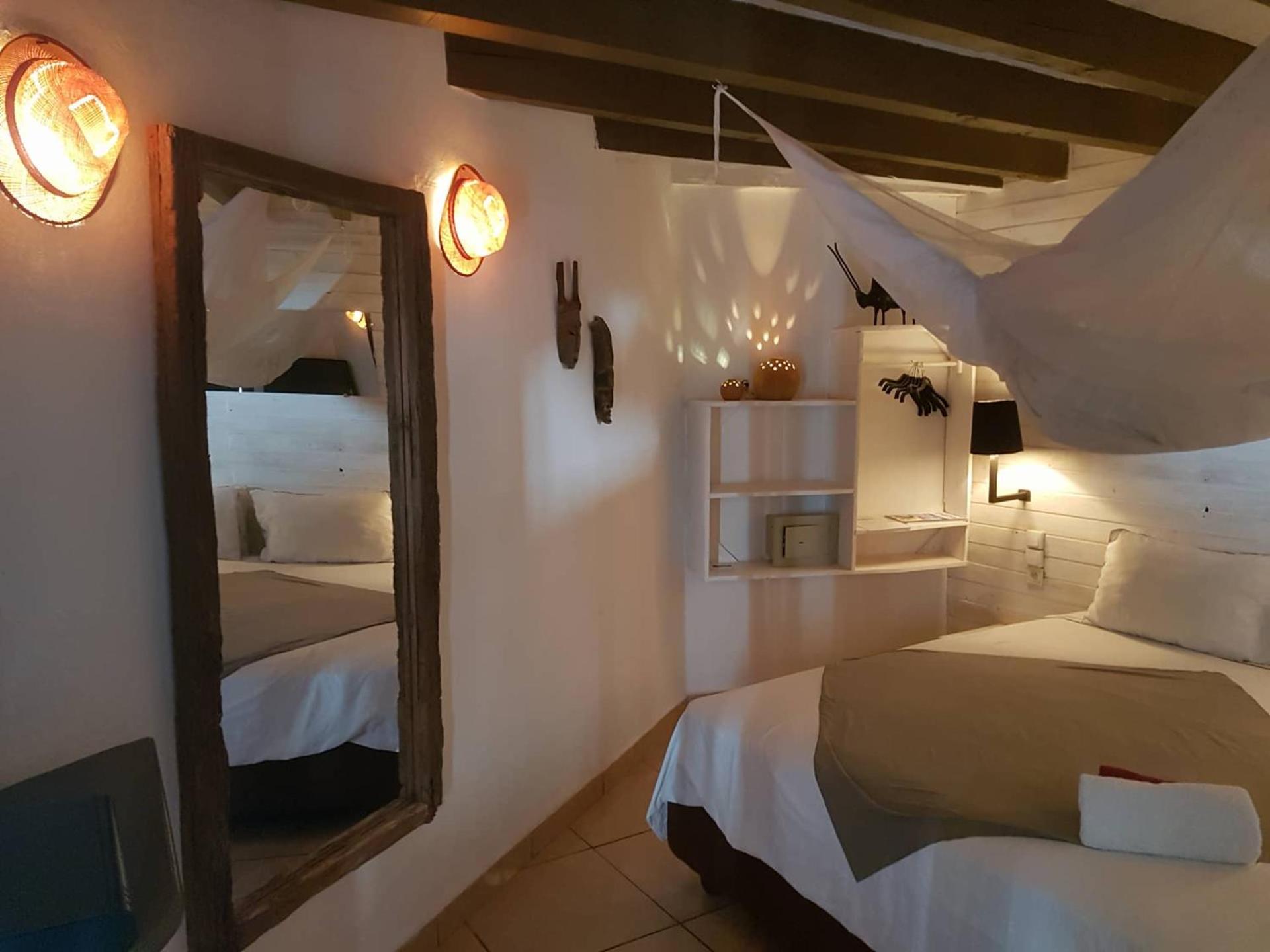 Hotel Restaurant La Ribaudiere Антананариву Стая снимка